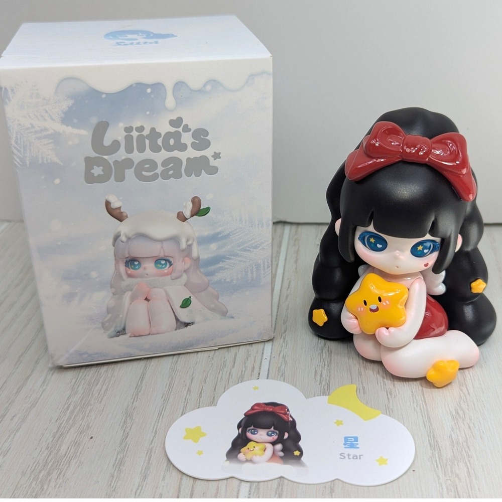 TNTSPACE Liita's Dream Star Figure Anime Girl Sitting Black Red YellowStar